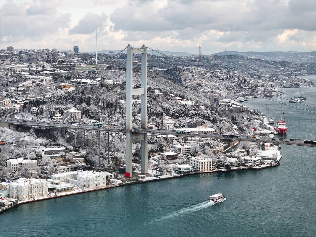 İstanbul tablo gibi! Boğaz gelinlik giydi… 1